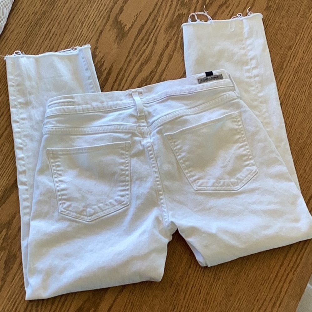 Citizens of Humanity while Phoebe slim straight crop jeans. Women’s size… - Picture 2 of 16